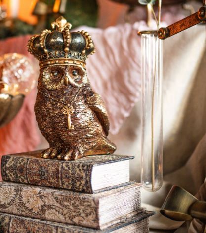 Dekoration Ugle Med Krone 16x14x26cm På lager: Uge 31