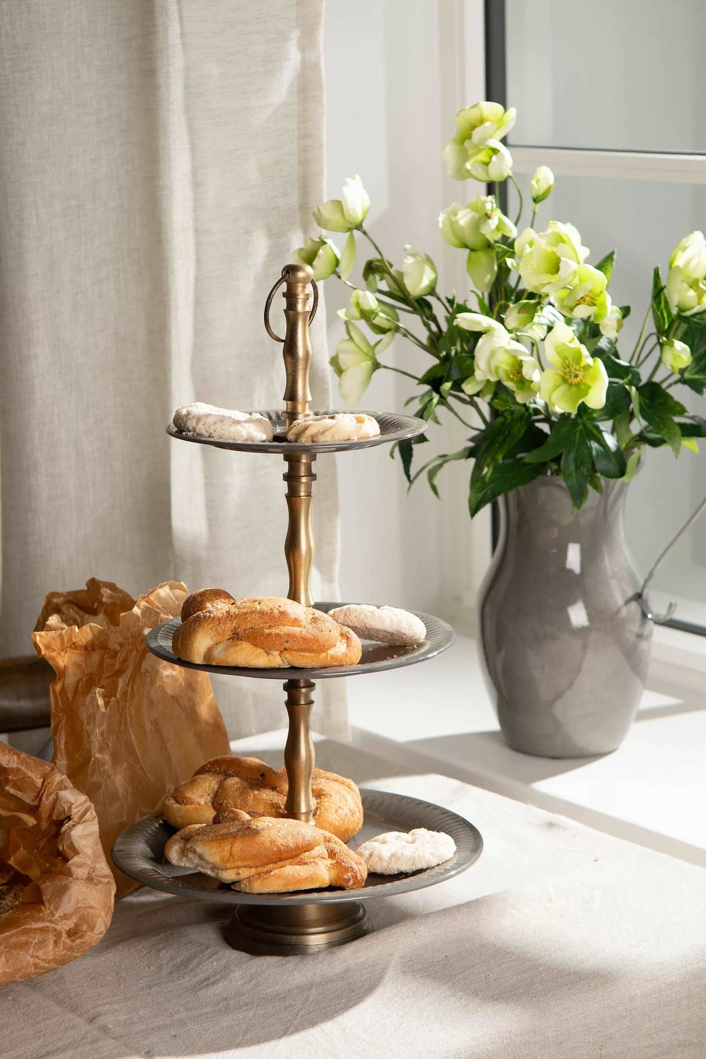 Dekorativt Fat Bricka Våningsfat Rand Granit Ø25x45cm