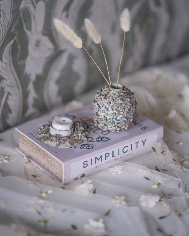 Dekoration Løber Broderede Blomster 250 cm creme